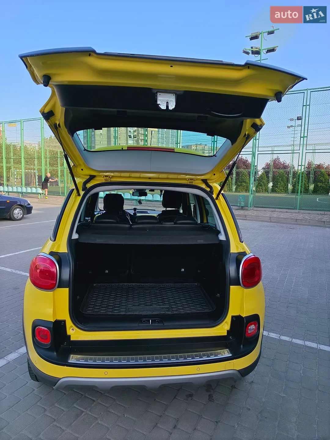 2016 Fiat 500L - мініатюра 9