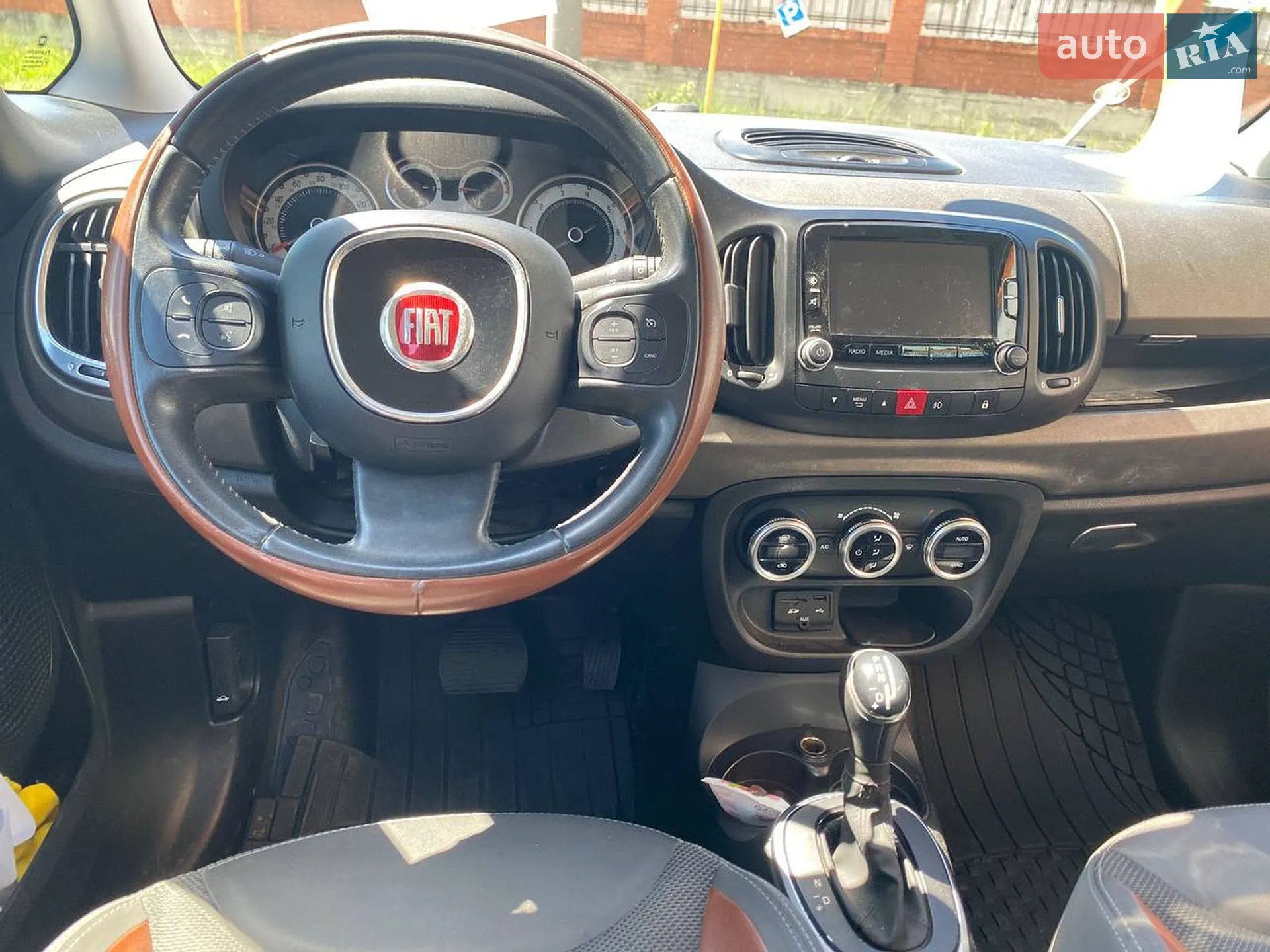 2013 Fiat 500L - мініатюра 17