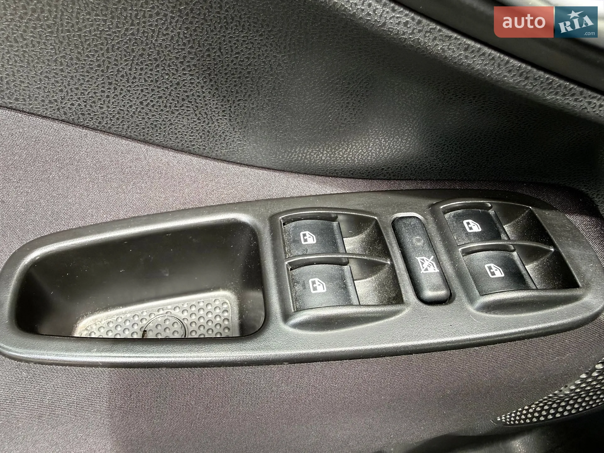 2014 Fiat 500L - мініатюра 42