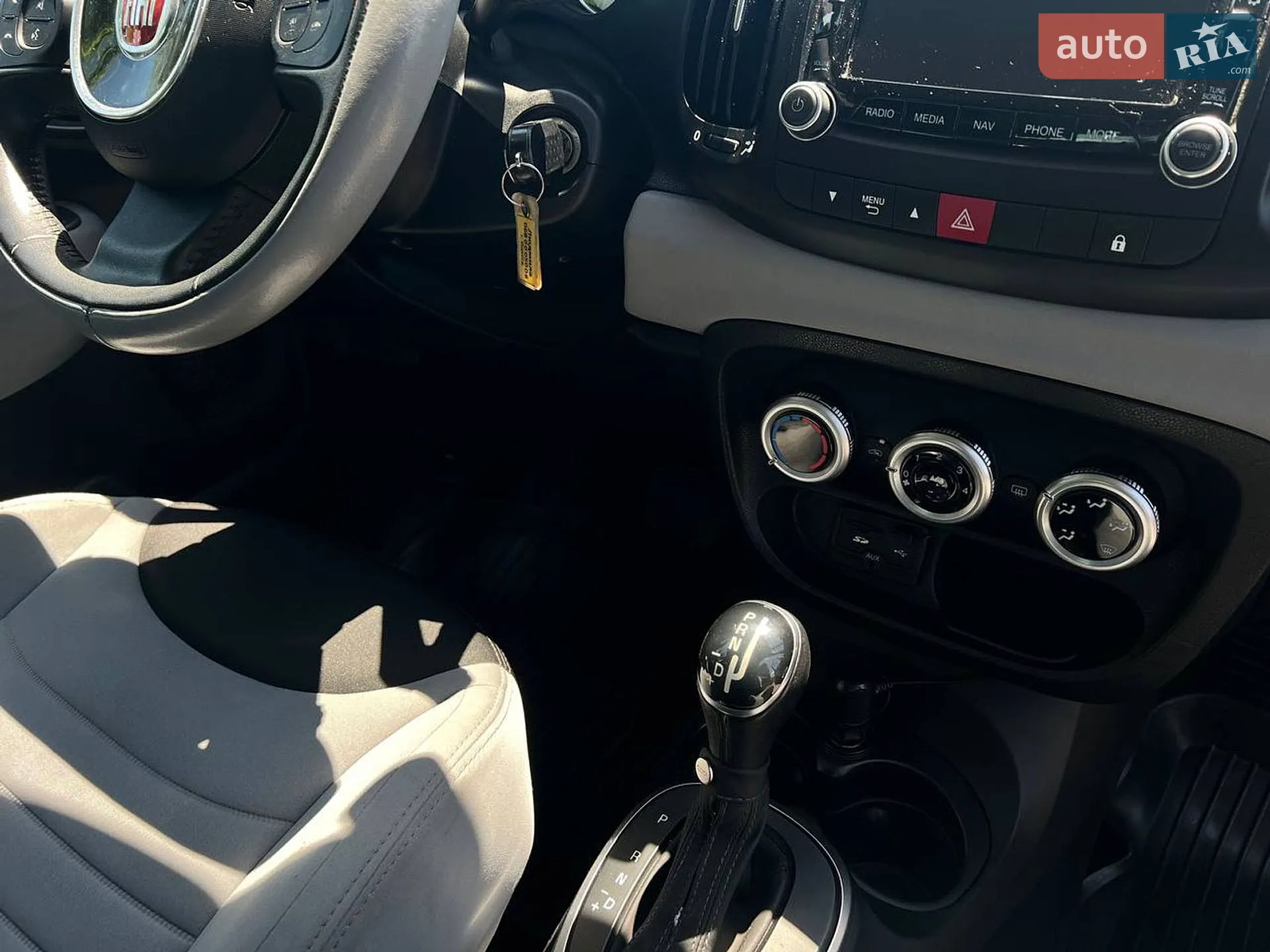 2013 Fiat 500L - мініатюра 18