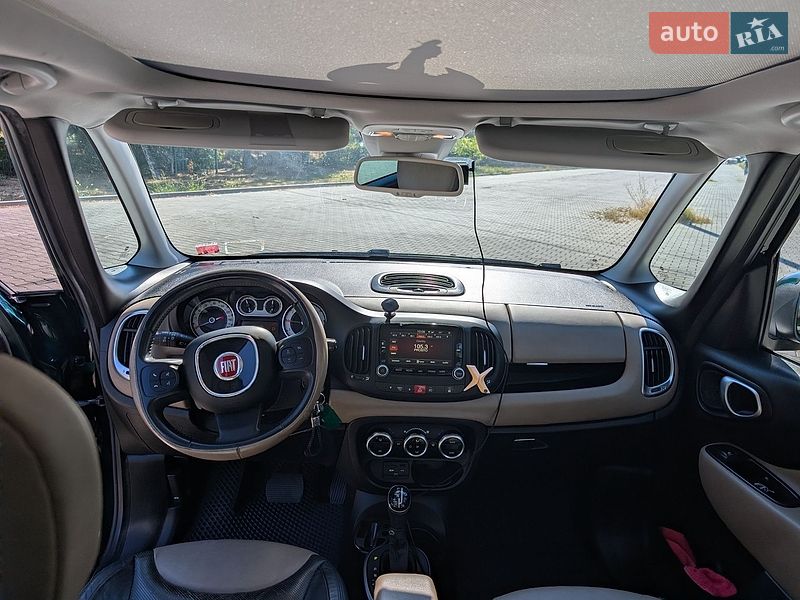 Хэтчбек Fiat 500L 2013 в Черноморске
