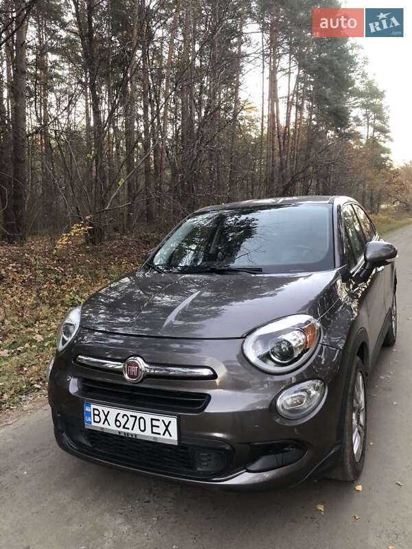 Внедорожник / Кроссовер Fiat 500X 2015 в Нетешине