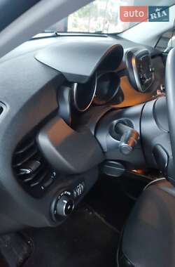 Внедорожник / Кроссовер Fiat 500X 2016 в 