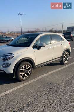 Внедорожник / Кроссовер Fiat 500X 2016 в Черновцах