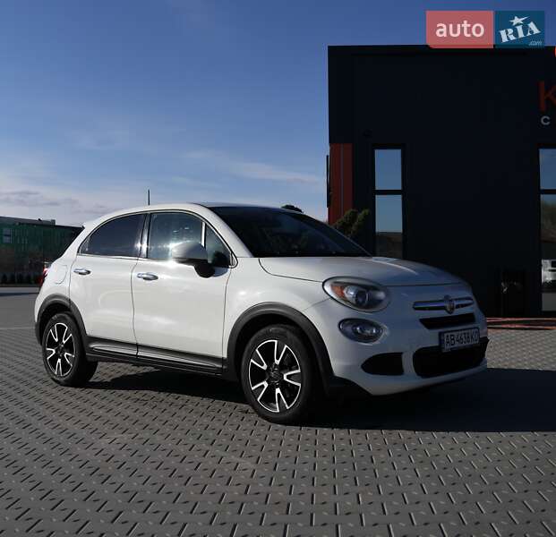 Внедорожник / Кроссовер Fiat 500X 2015 в 