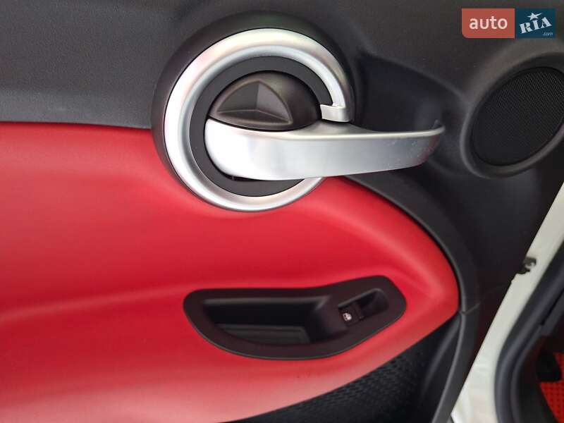 Позашляховик / Кросовер Fiat 500X 2016 в Одесі
