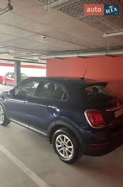 Внедорожник / Кроссовер Fiat 500X 2017 в 