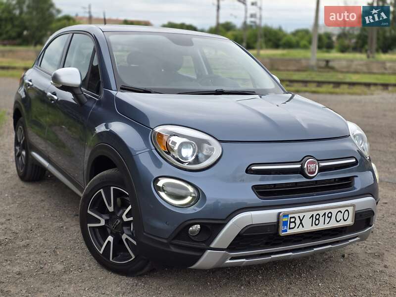 Внедорожник / Кроссовер Fiat 500X 2018 в 