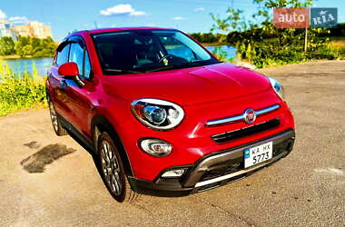 Позашляховик / Кросовер Fiat 500X 2016 в 