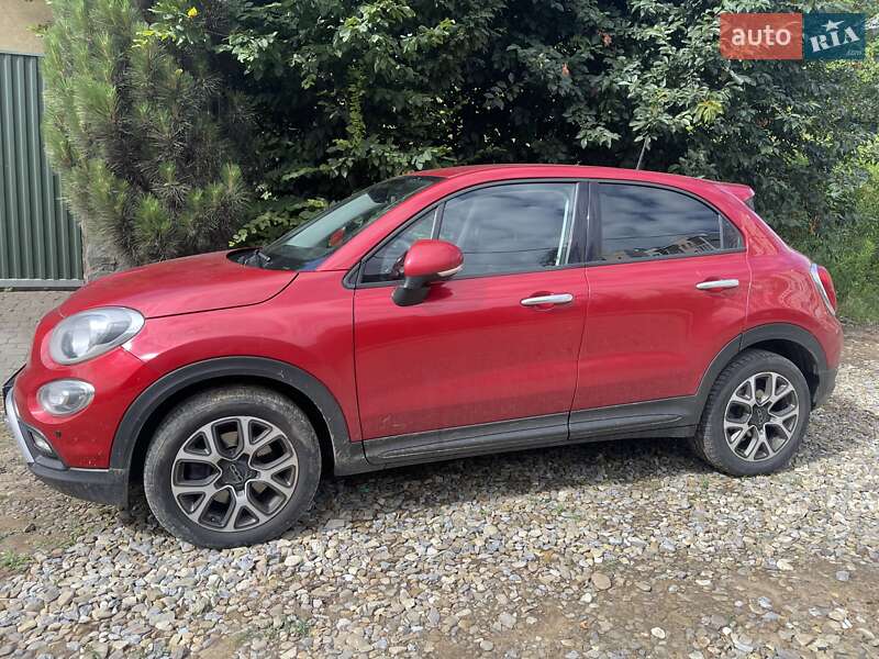 Внедорожник / Кроссовер Fiat 500X 2017 в Черновцах