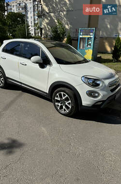 Внедорожник / Кроссовер Fiat 500X 2016 в 