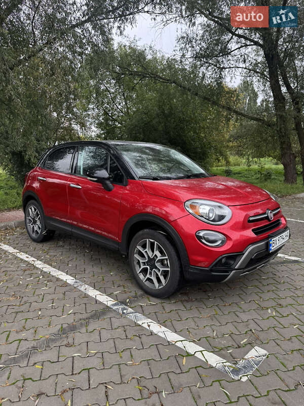 Внедорожник / Кроссовер Fiat 500X 2020 в 