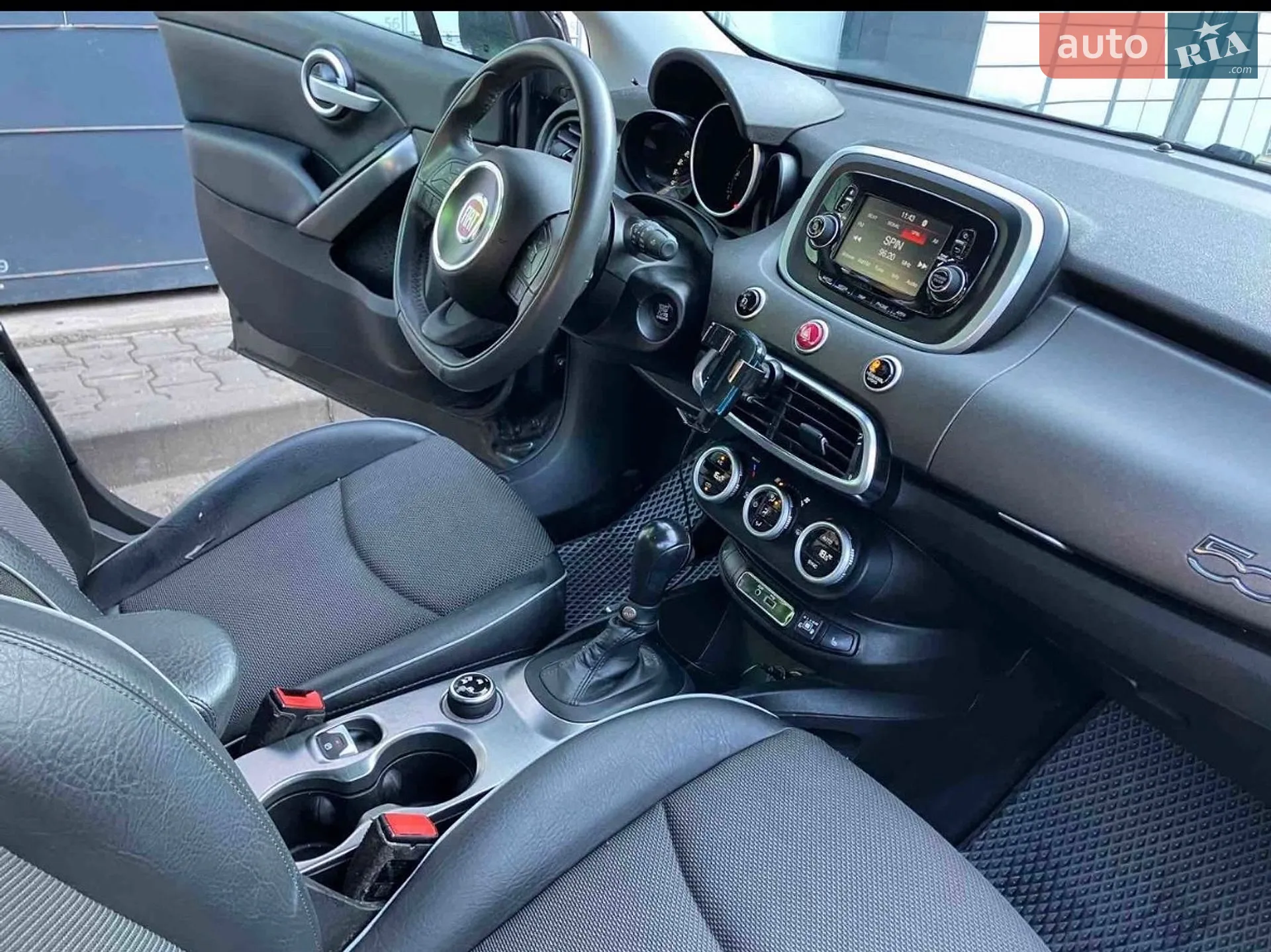 2017 Fiat 500X - мініатюра 8