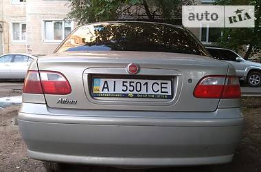 Седан Fiat Albea 2009 в 