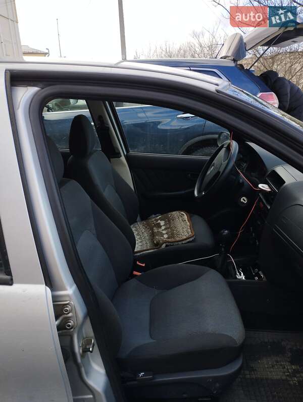 Седан Fiat Albea 2010 в Харкові фото 2 Седан Fiat Albea 2010 в Харкові