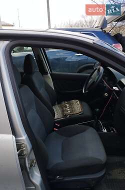 Седан Fiat Albea 2010 в 
