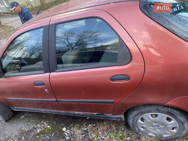 Седан Fiat Albea 2005 в Тернополе