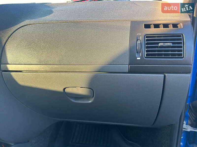 Седан Fiat Albea 2011 в Славянске