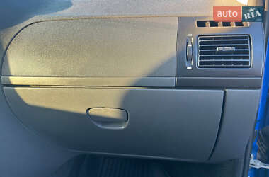 Седан Fiat Albea 2011 в 