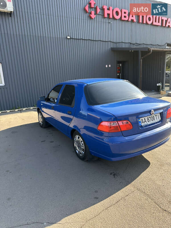 Седан Fiat Albea 2011 в Славянске