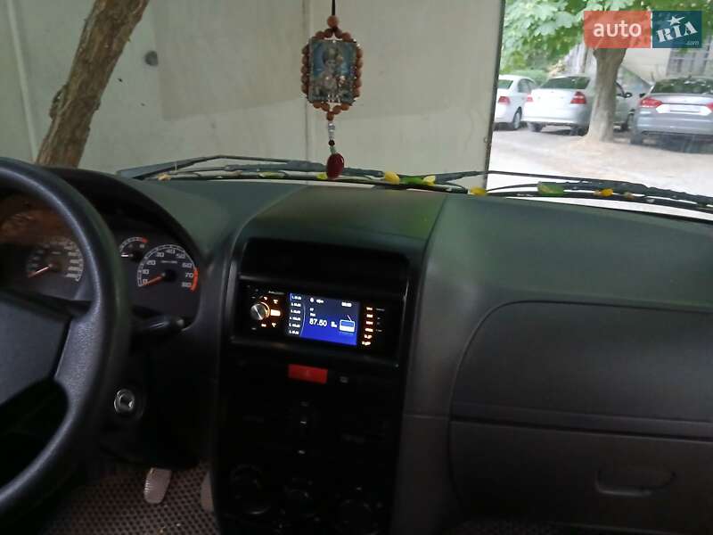 Седан Fiat Albea 2006 в Одесі фото 5 Седан Fiat Albea 2006 в Одесі