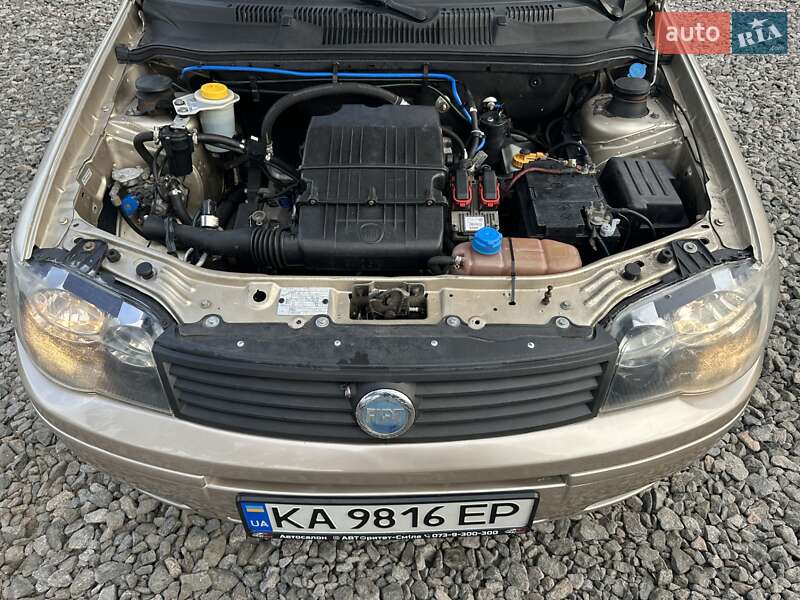 Седан Fiat Albea 2010 в Смеле