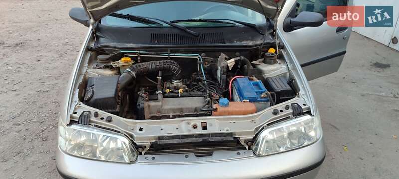Седан Fiat Albea 2003 в Павлограді фото 7 Седан Fiat Albea 2003 в Павлограді