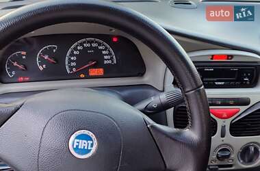 Седан Fiat Albea 2003 в 