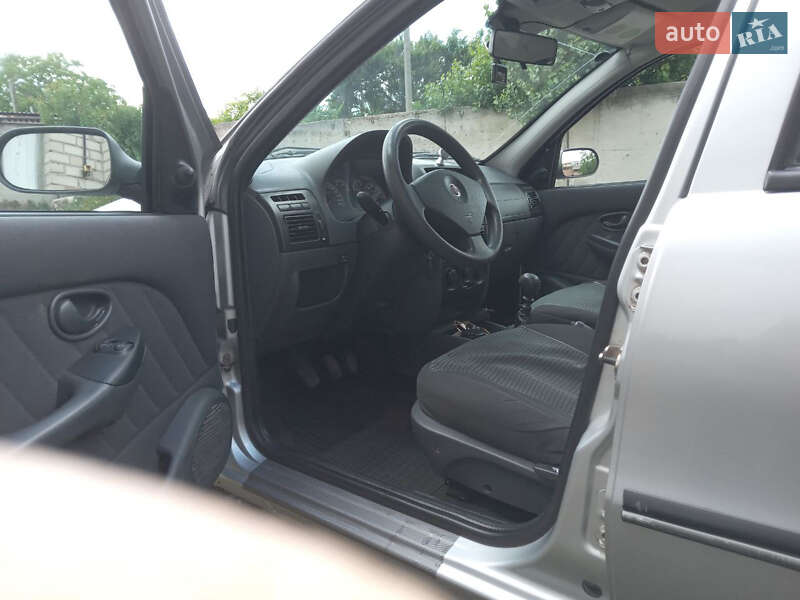 Седан Fiat Albea 2010 в Первомайске фото 4 Седан Fiat Albea 2010 в Первомайске