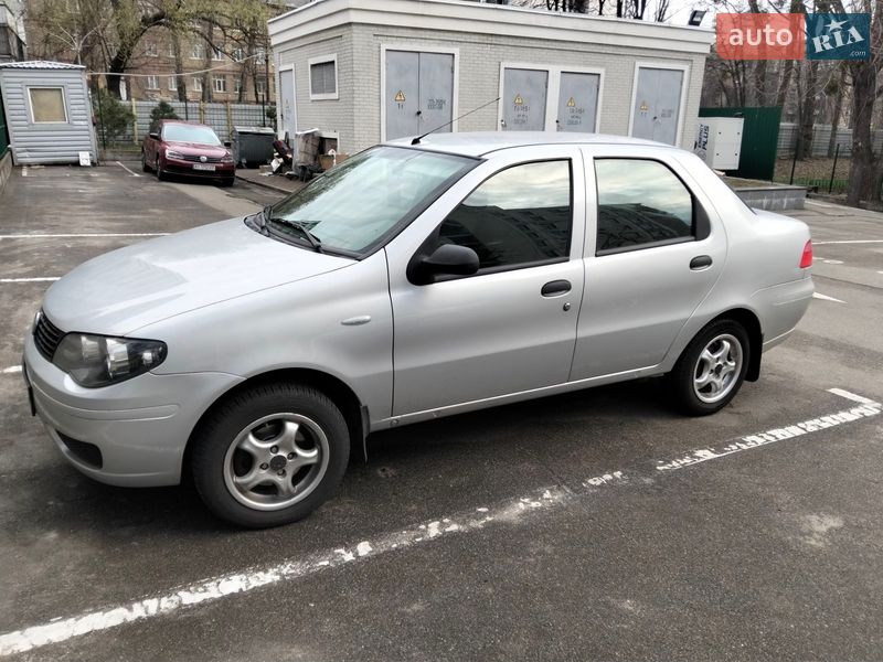 Седан Fiat Albea 2011 в Киеве