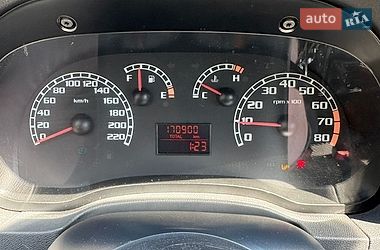 Седан Fiat Albea 2010 в Киеве