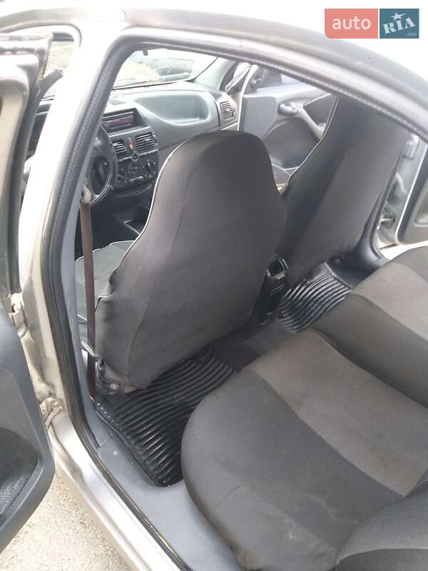 Хэтчбек Fiat Brava 2001 в Одессе