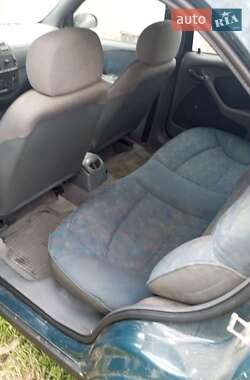 Хэтчбек Fiat Brava 1996 в 