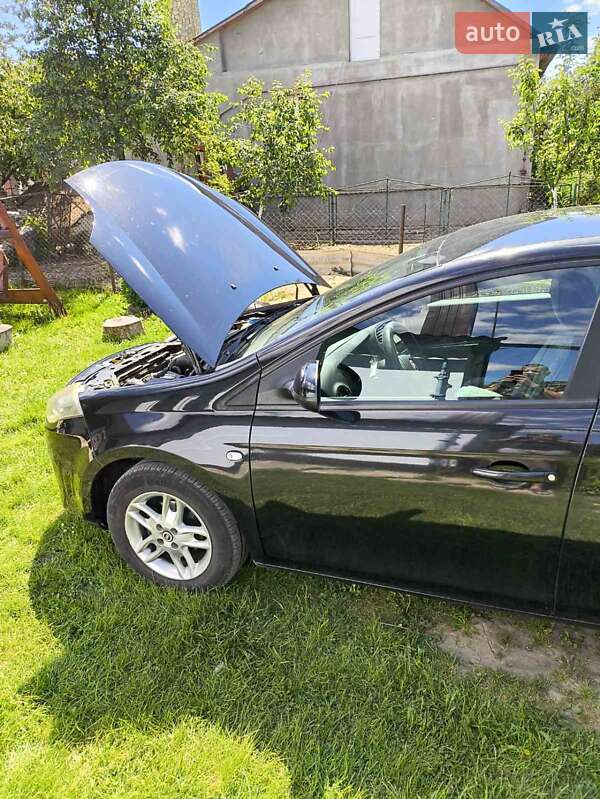 Хетчбек Fiat Bravo 2010 в Дубні