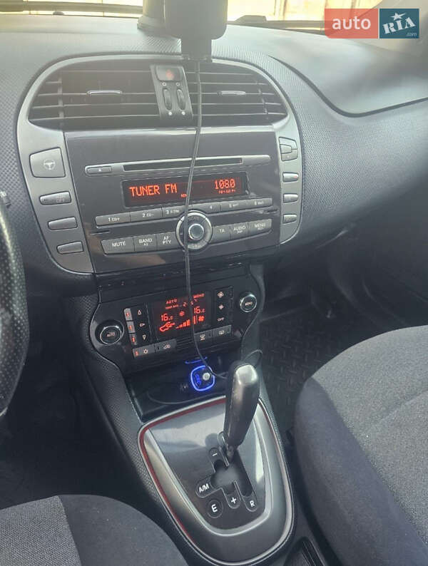 Хэтчбек Fiat Bravo 2011 в Ужгороде