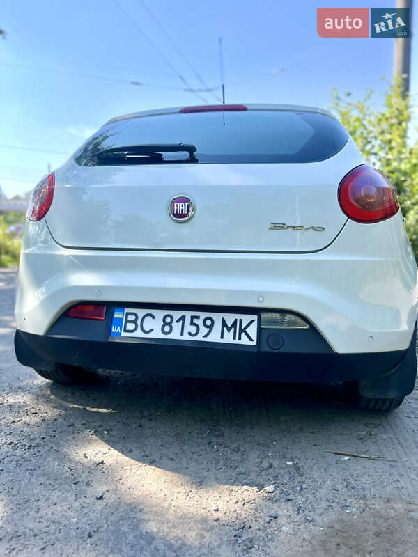 Хетчбек Fiat Bravo 2012 в Львові фото 3 Хетчбек Fiat Bravo 2012 в Львові