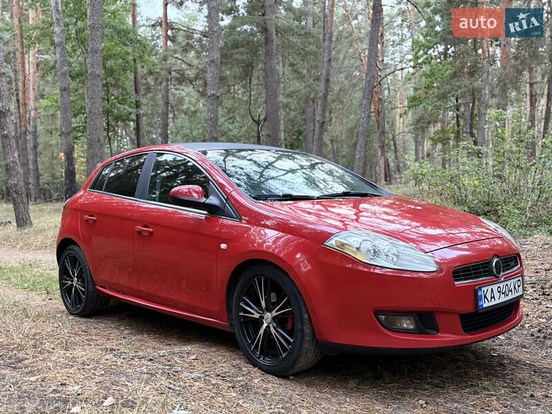 Хэтчбек Fiat Bravo 2008 в Киеве