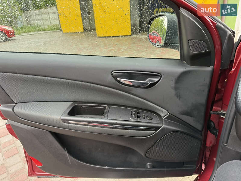Хэтчбек Fiat Bravo 2009 в Шепетовке