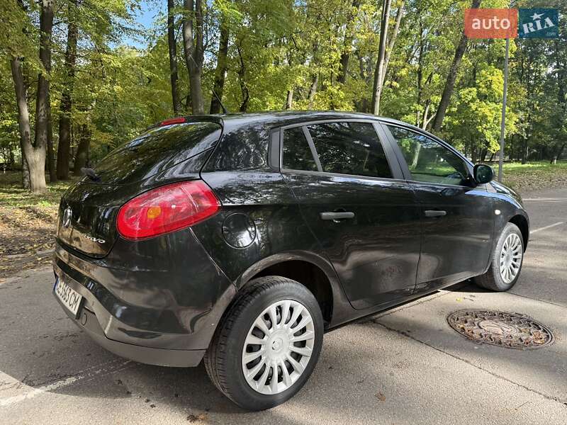 Хэтчбек Fiat Bravo 2009 в Кицмани фото 15 Хэтчбек Fiat Bravo 2009 в Кицмани