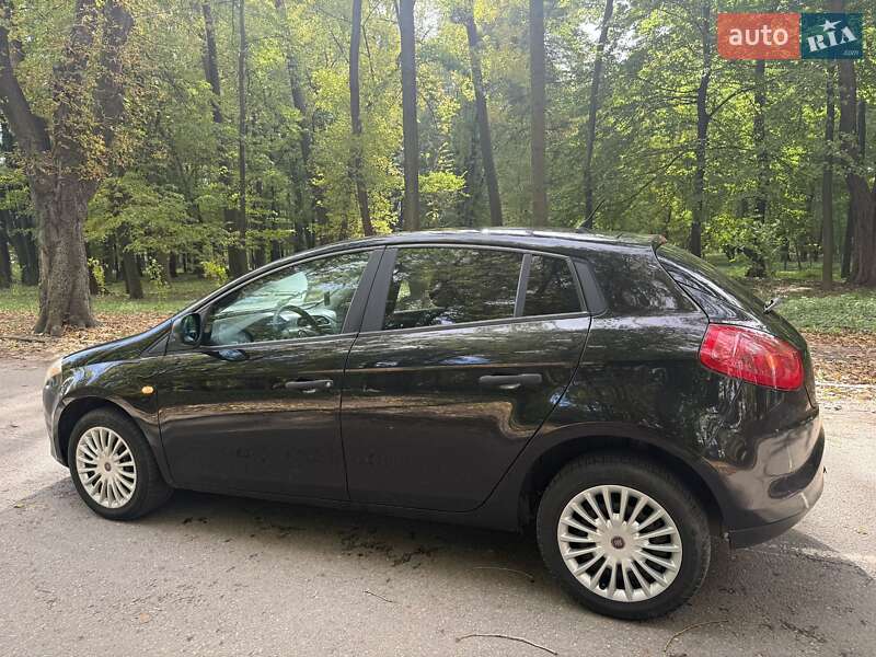 Хэтчбек Fiat Bravo 2009 в Кицмани фото 16 Хэтчбек Fiat Bravo 2009 в Кицмани