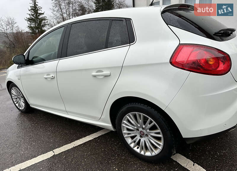 Хэтчбек Fiat Bravo 2011 в Львове