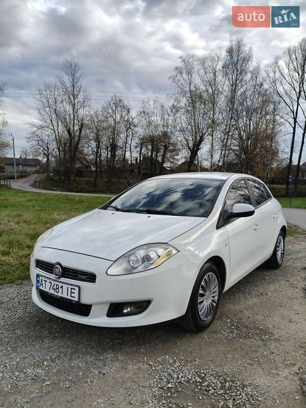 Хэтчбек Fiat Bravo 2009 в Ивано-Франковске