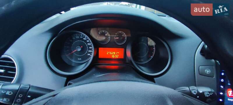 Хэтчбек Fiat Bravo 2008 в Новомосковске фото 3 Хэтчбек Fiat Bravo 2008 в Новомосковске