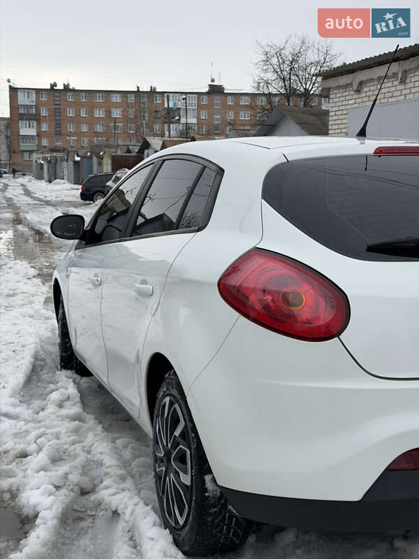 Хэтчбек Fiat Bravo 2012 в Хмельнике