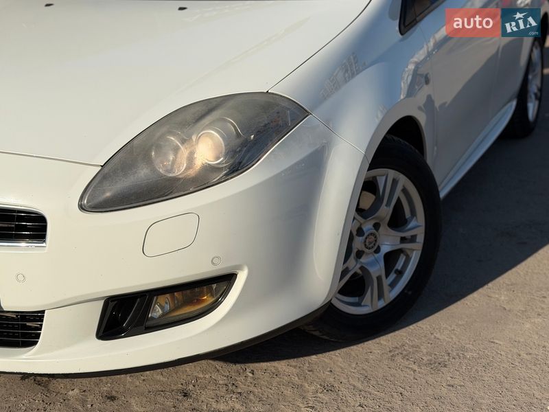 Хэтчбек Fiat Bravo 2012 в Шептицькому