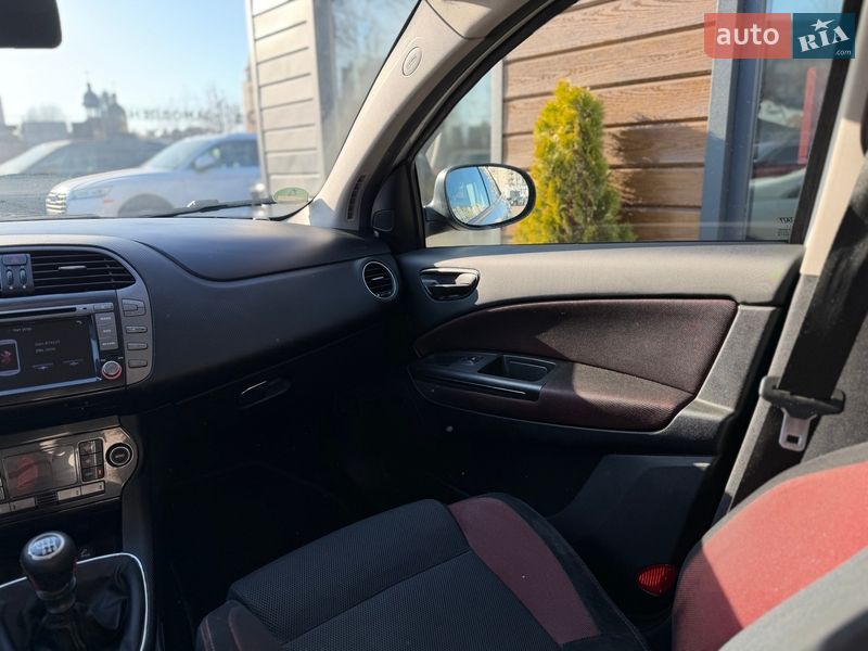 Хэтчбек Fiat Bravo 2012 в Шептицькому
