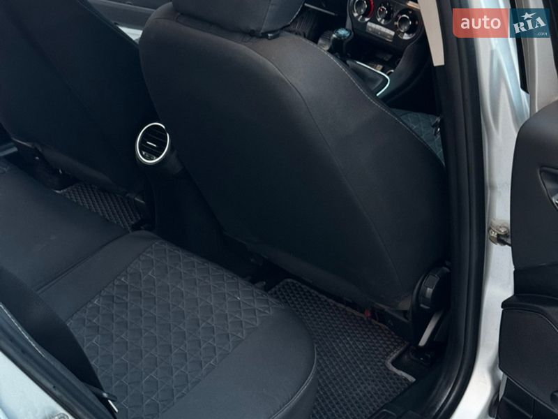 Хэтчбек Fiat Bravo 2008 в Бродах фото 17 Хэтчбек Fiat Bravo 2008 в Бродах