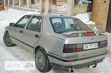 Седан Fiat Croma 1994 в Рівному