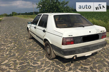 Хетчбек Fiat Croma 1988 в Дубні