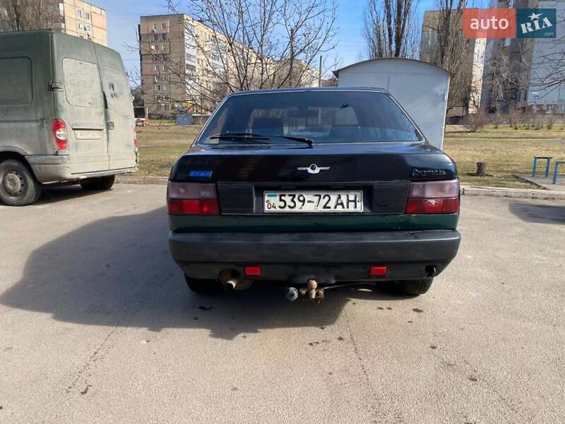 Седан Fiat Croma 1988 в Кривому Розі